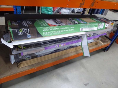 Lot 4588 - Under bay containing approx. 15 assorted packs...