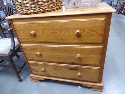 Lot 5155 - Contemporary pine chest of three drawers