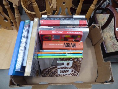 Lot 5161 - Box containing a quantity of urban...