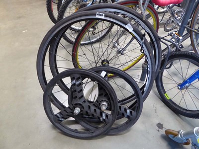 Lot 4049 - 2 Mavic bike wheels along with 2 ACS Stellar...