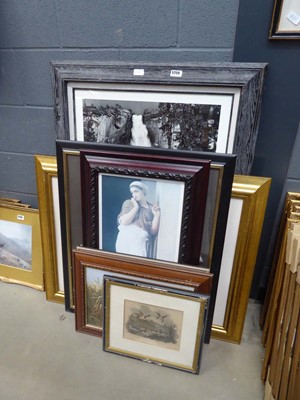 Lot 5256 - Quantity of engravings and prints to include...