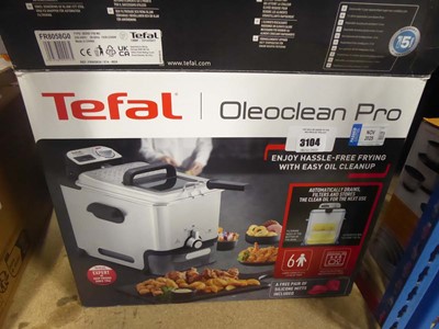 Lot 3104 - Tefal Oleoclean Pro fryer