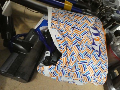 Lot 3159 - Handheld Samsung Jet 75e cordless stick vacuum...