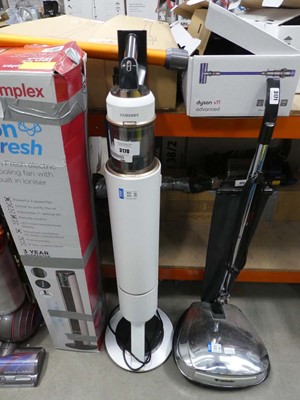 Lot 3170 - Samsung Bespoke Jet cordless vacuum cleaner...