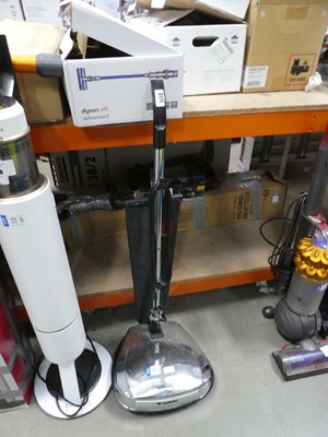 Lot 3171 - Vetrella floor cleaner