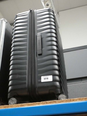 Lot 3219 - Large hard shelled Samsonite suitcase