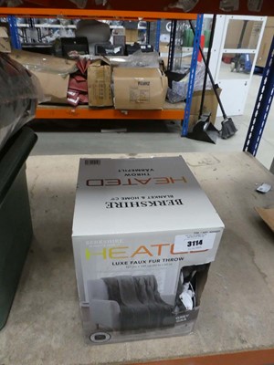 Lot 3114 - Berkshire heated throw