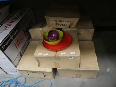 Lot 3287 - Eight salad plate sets