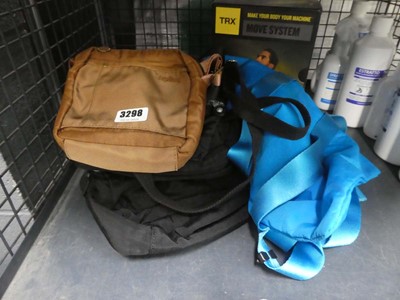 Lot 3298 - Bundle of Kipling bags