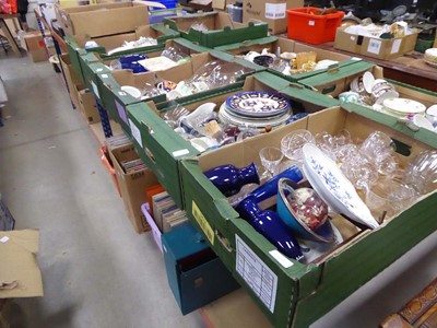 Lot 5400 - 8 boxes containing a large qty of wine glasses,...