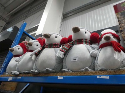 Lot 3306 - Family of 5 Christmas penguins