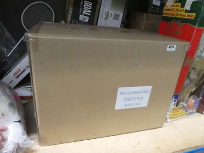 Lot 3311 - Box of Design a Bear accessories