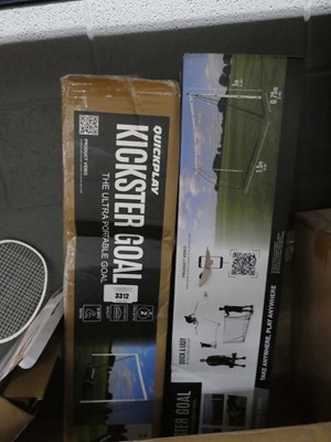 Lot 3312 - 2 quick play kick starter goals