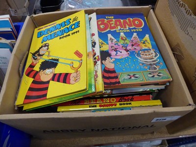Lot 5416 - Box of Beano and other annuals