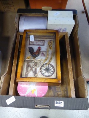 Lot 5422 - Box containing trinket boxes