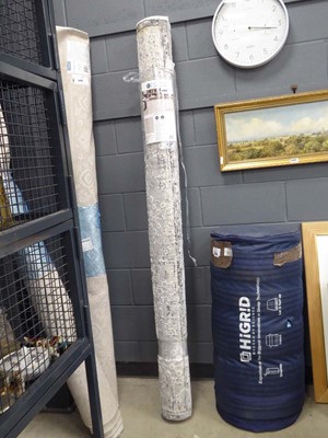 Lot 5434 - Grey floral carpet