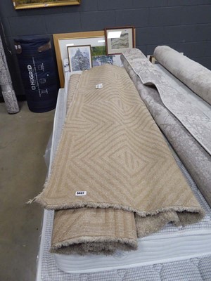 Lot 5437 - Brown shag pile carpet