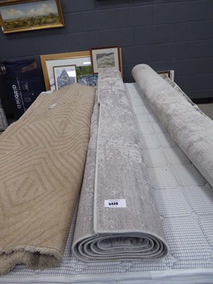 Lot 5438 - Grey and silver mottled carpet