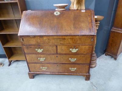 Lot 5020 - Georgian walnut bureau