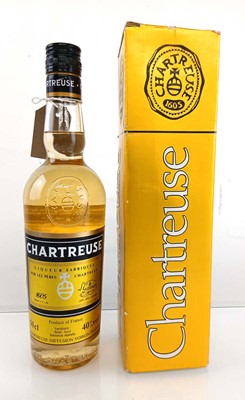 Lot 283 - A bottle of Chartreuse Yellow Liqueur with box...