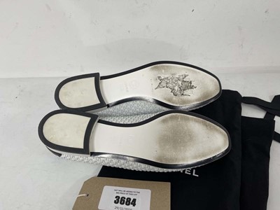 Lot 3684 - Chanel loafers in black / white size EU39.5...