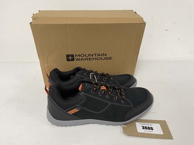 Lot 3686 - Mountain Warehouse phantom II outdoor trainers...