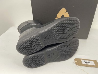Lot 3689 - Rev'it! magnetic GTX boots in black size EU45 -...
