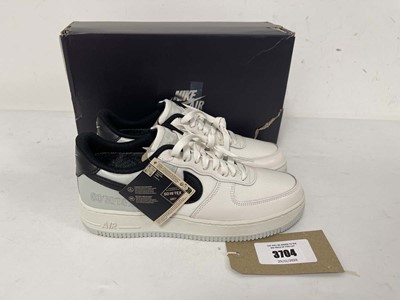 Lot 3704 - Nike air force 1 GTX trainers in phantom size...