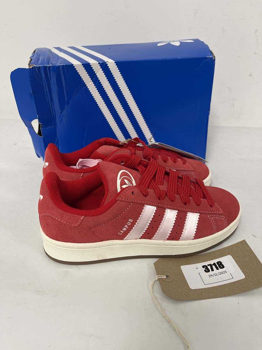 Lot 3718 - Adidas children's campus 00s trainers in red...