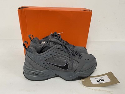 Lot 3719 - Nike air monarch IV trainers in grey size UK7 -...