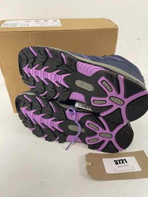 Lot 3721 - Mountain Warehouse children's oscar 2 walking...