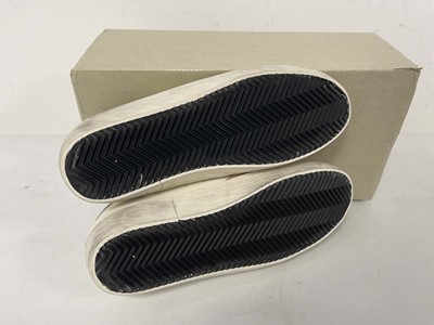 Lot 3727 - Golden Goose super star classic trainers in...