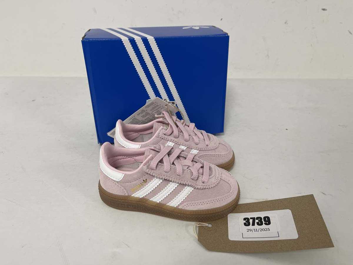 Lot 3739 - Adidas children's handball spezial trainers in...