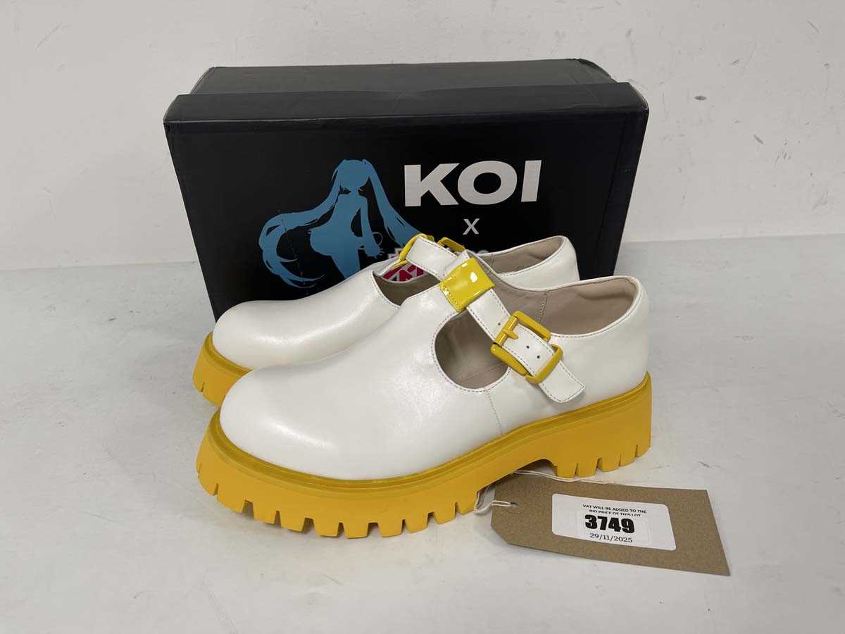 Lot 3749 - Koi X Hatsune Miku rin & len chunky mary janes...