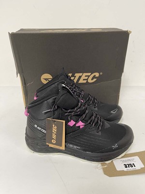 Lot 3751 - Hi-Tec fuse trail mid boots in black size UK6 -...