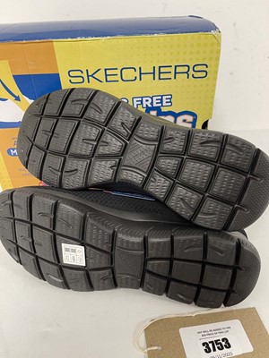 Lot 3753 - Sketchers hands free slip ins trainers in...