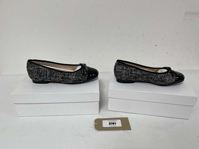 Lot 3781 - 2x Boxed pairs of Sargasso & Grey London shoes...