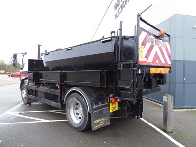 Lot 4002 - Hot Box Tarmac Lorry