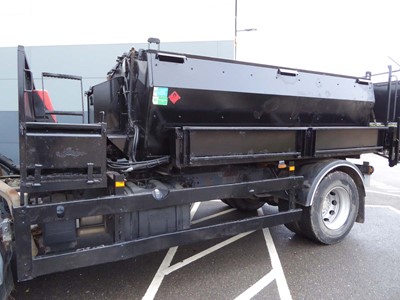Lot 4002 - Hot Box Tarmac Lorry