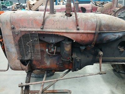 Lot 4142 - 1943 Allis-Chalmers Model B (American) petrol...