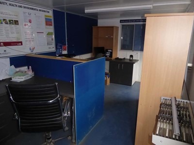 Lot 4012 - 32ft x 10ft blue corrugated steel site office...