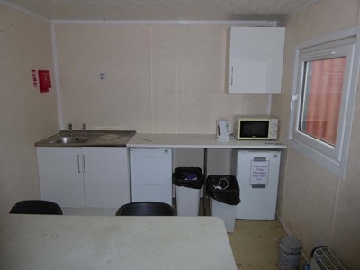 Lot 4015 - 32ft x 10ft Alsim Eco grey steel site canteen...