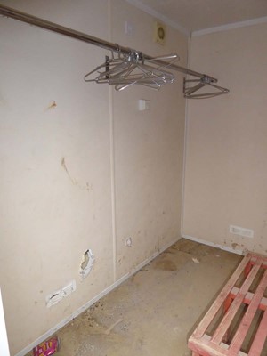 Lot 4018 - 24ft x 9ft Alsim Eco grey steel site toilet...