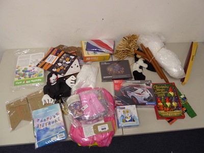 Lot 3523 - An assortment of party decorations, Adventure...
