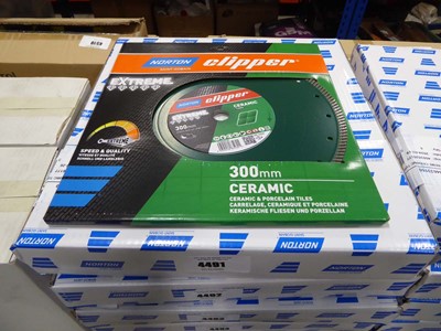 Lot 4523 - Norton Clipper Extreme ceramic turbo cutting...