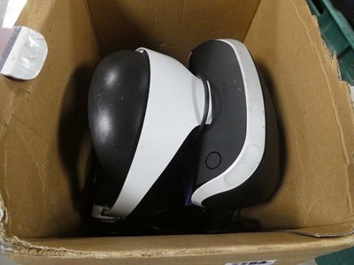Lot 2202 - Playstation VR headset and Retro Flag USB game...