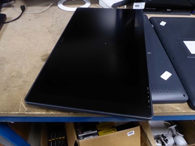 Lot 2241 - Huion Camvas 24 creative pin display