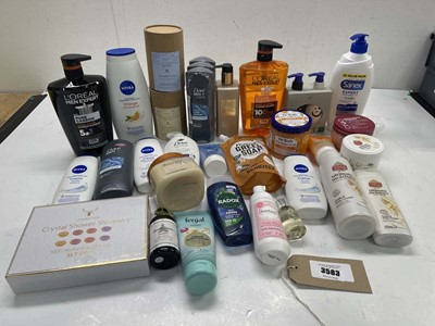 Lot 3583 - Selection of various shower steamers, bodywash,...