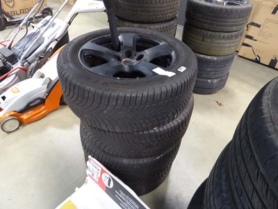 Lot 4075 - Four 17" BMW alloy wheels with assorted tyres
