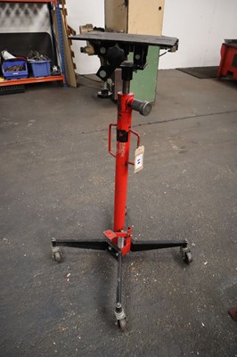 Lot 14 - Hydraulic gearbox jack